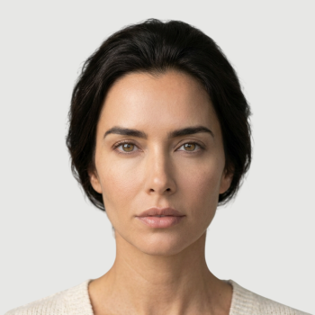 Bella | Talking Premium Lifestyle AI Influencer | Ready-to-Use Asset